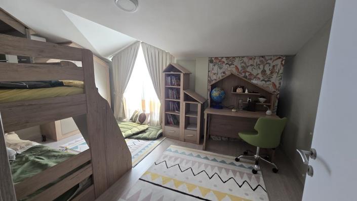 Image No.36-4 Bed Apartment for sale