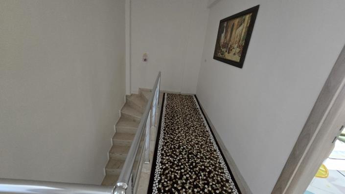 Image No.39-4 Bed Apartment for sale