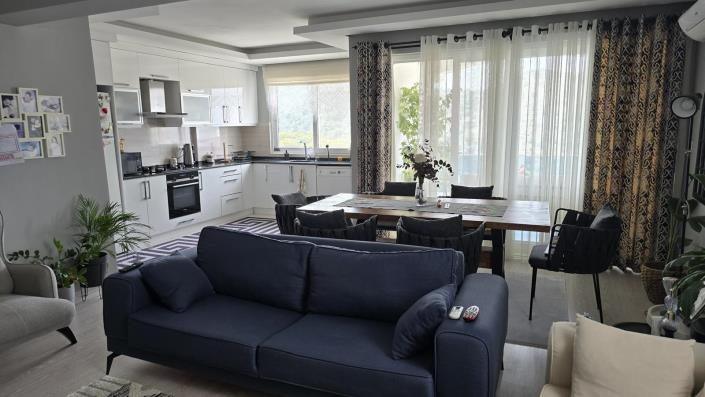 Image No.11-4 Bed Apartment for sale