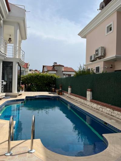 Image No.37-2 Bed Apartment for sale