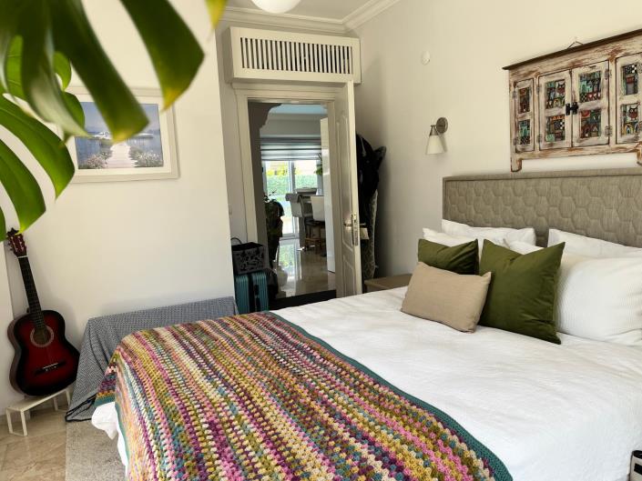 Image No.28-2 Bed Apartment for sale