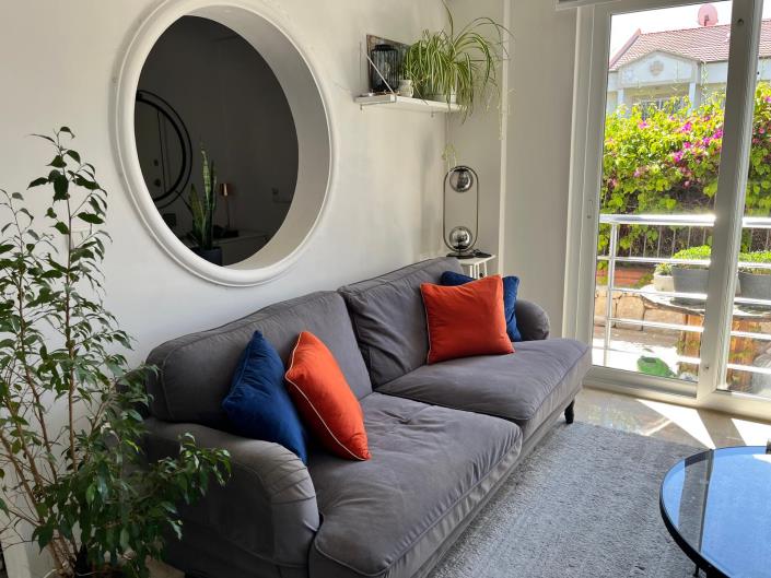 Image No.11-2 Bed Apartment for sale