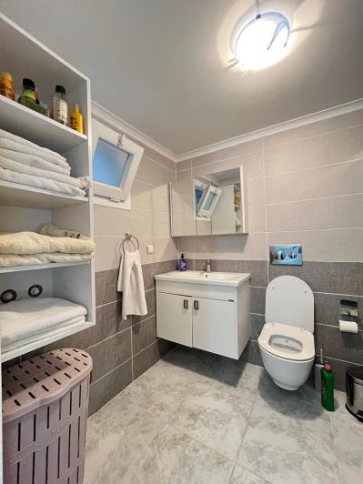 Image No.21-1 Bed Apartment for sale