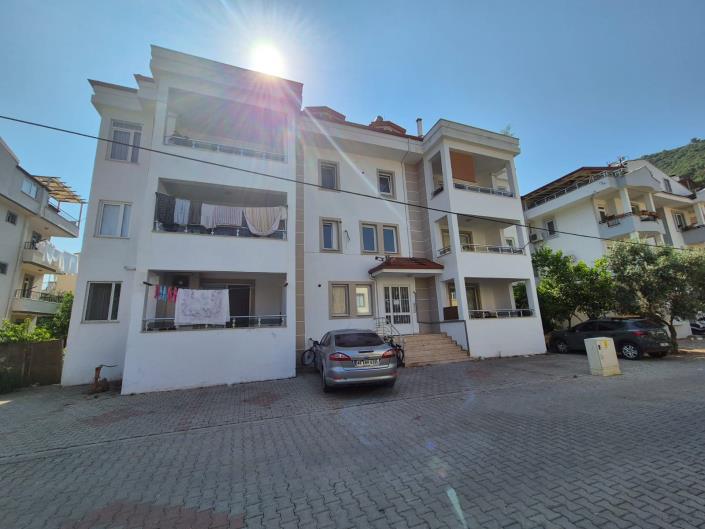Image No.1-Appartement de 4 chambres à vendre à Tasyaka