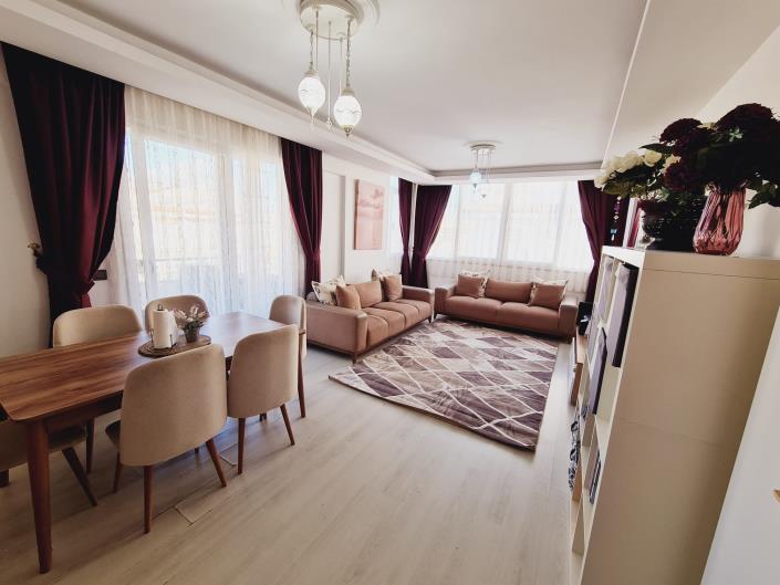 Image No.12-4 Bed Apartment for sale