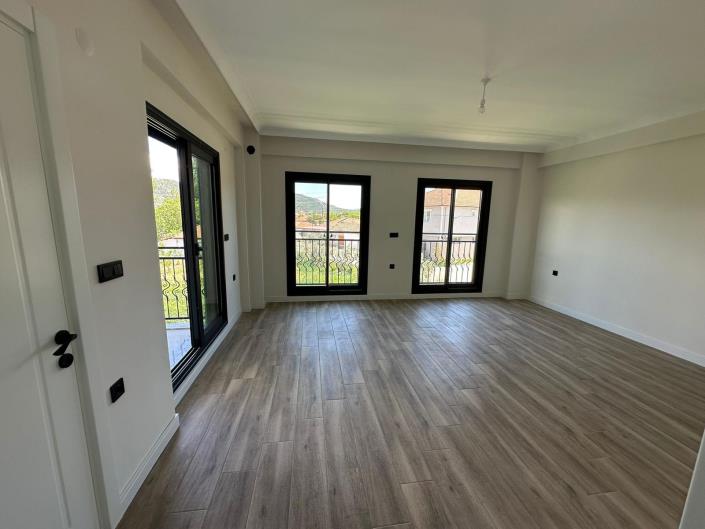 Image No.25-4 Bed Villa for sale