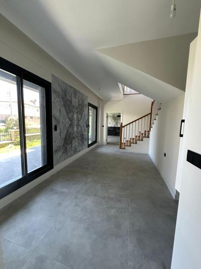 Image No.14-4 Bed Villa for sale