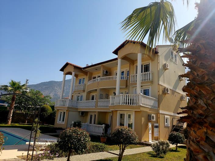 Image No.8-3 Bed Apartment for sale