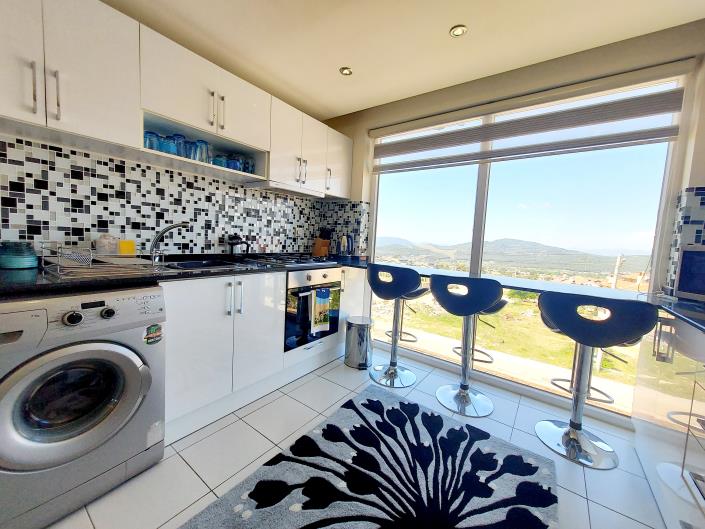 Image No.13-3 Bed Apartment for sale