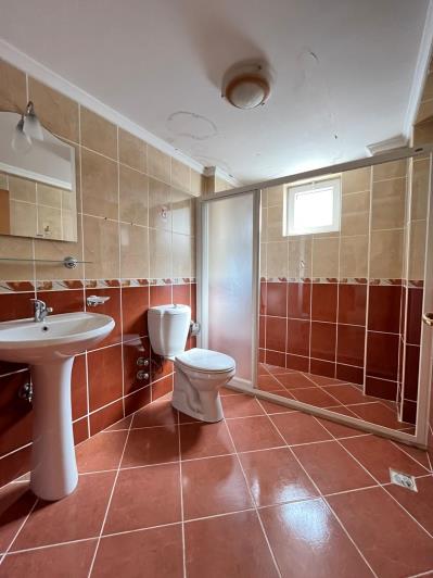 Image No.13-4 Bed Apartment for sale