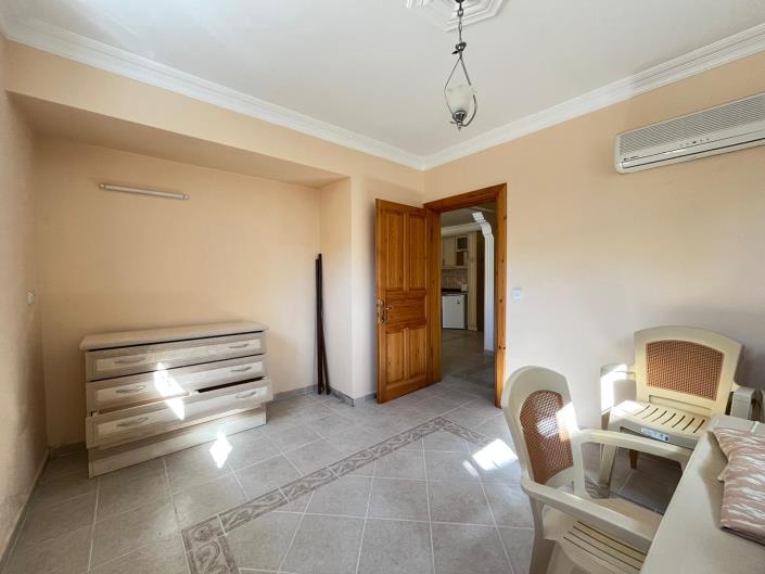 Image No.28-4 Bed Apartment for sale