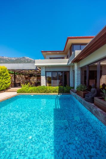 Image No.3-3 Bed Villa for sale