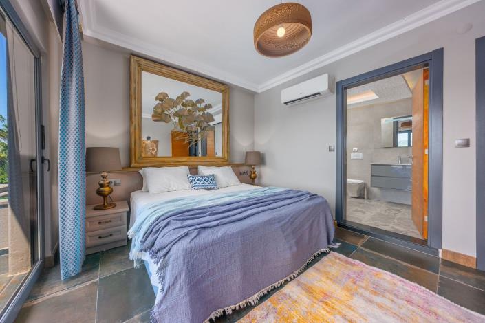 Image No.18-3 Bed Villa for sale