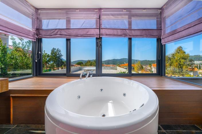 Image No.23-3 Bed Villa for sale