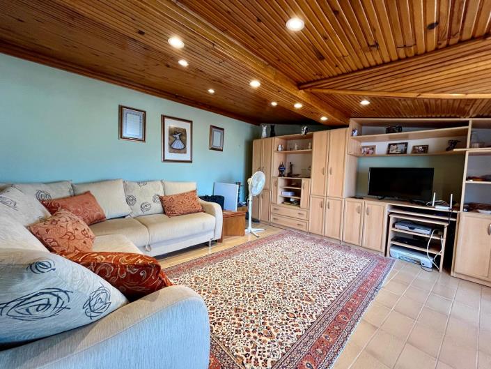 Image No.31-Maison de 3 chambres à vendre à Cumhuriyet