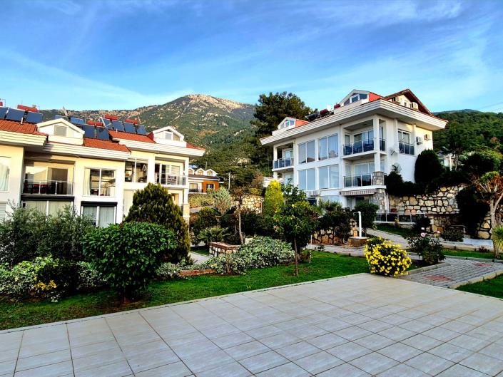 Image No.3-3 Bed Apartment for sale