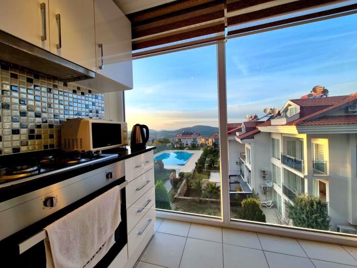 Image No.21-3 Bed Apartment for sale