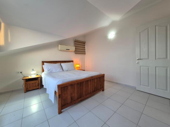 Image No.25-3 Bed Apartment for sale