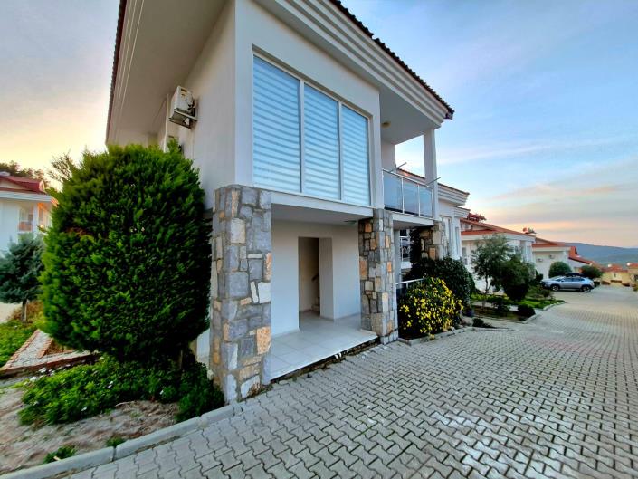 Image No.45-3 Bed Apartment for sale