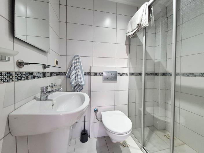 Image No.27-2 Bed Apartment for sale