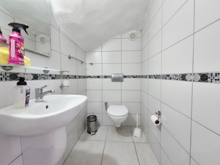 Image No.31-2 Bed Apartment for sale