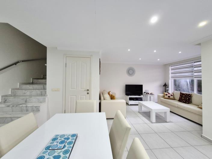 Image No.21-2 Bed Apartment for sale