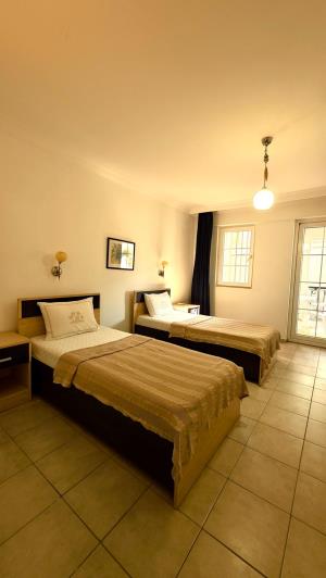 Image No.31-3 Bed Apartment for sale