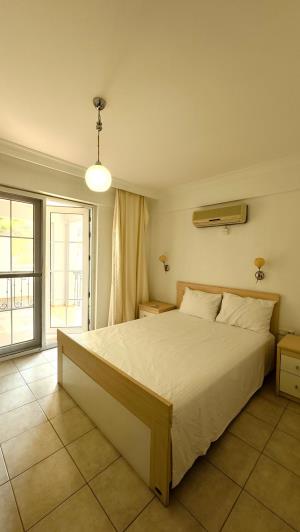 Image No.22-3 Bed Apartment for sale