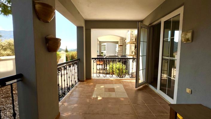 Image No.30-3 Bed Apartment for sale