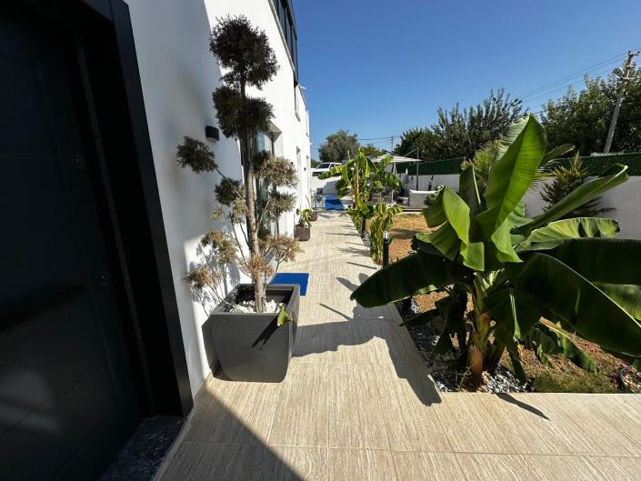 Image No.47-4 Bed Villa for sale