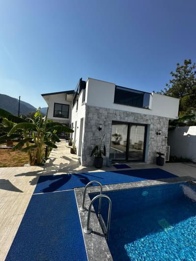 Image No.4-4 Bed Villa for sale