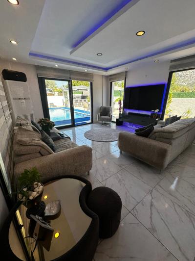Image No.27-4 Bed Villa for sale