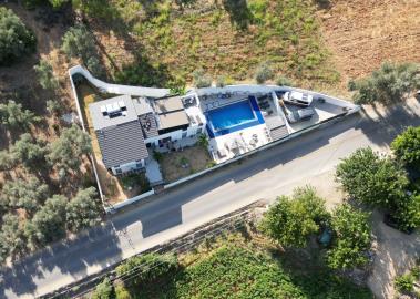 shaped-villa-41