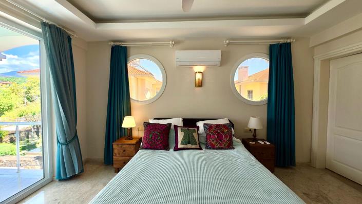 Image No.29-4 Bed Villa for sale