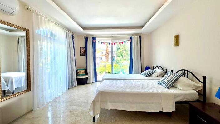 Image No.19-4 Bed Villa for sale