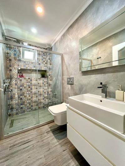 Image No.17-3 Bed Apartment for sale