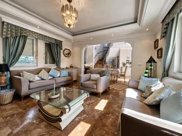 6-bedroom-villa-13