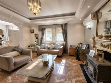 6-bedroom-villa-14