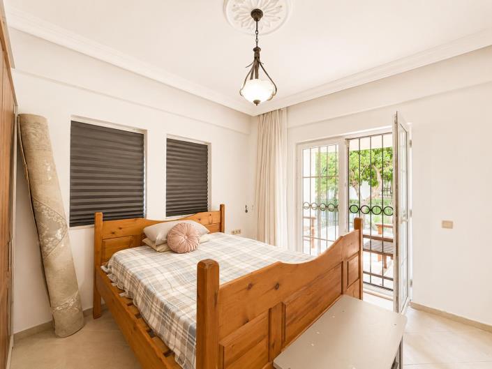 Image No.9-4 Bed Apartment for sale
