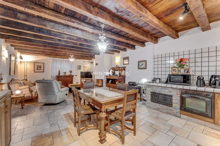 Image No.23-4 Bed House for sale