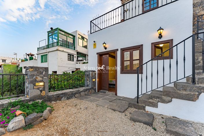 Image No.5-4 Bed House for sale