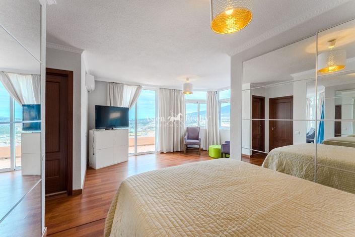 Image No.18-5 Bed Villa for sale