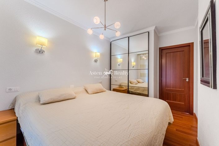 Image No.21-5 Bed Villa for sale