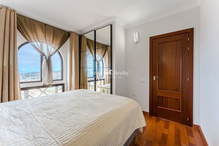 Image No.23-5 Bed Villa for sale