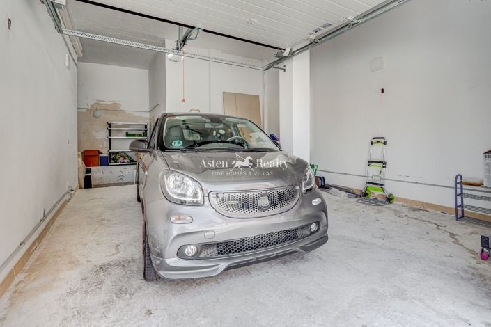 Image No.26-5 Bed Villa for sale