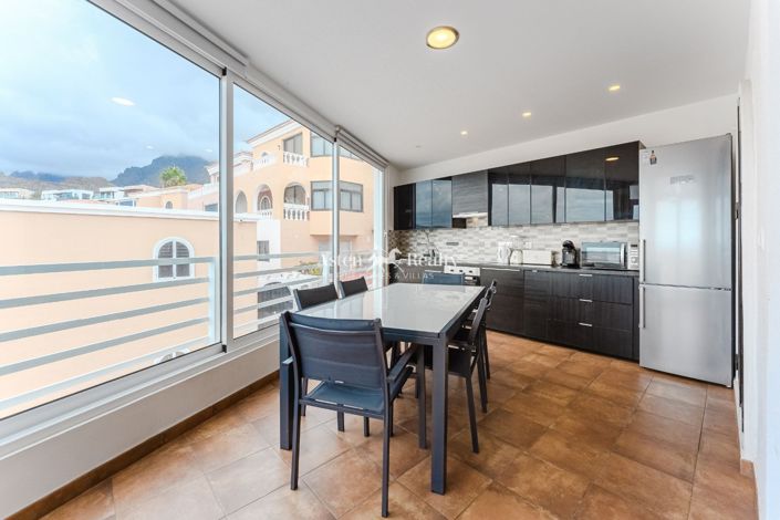 Image No.8-5 Bed Villa for sale