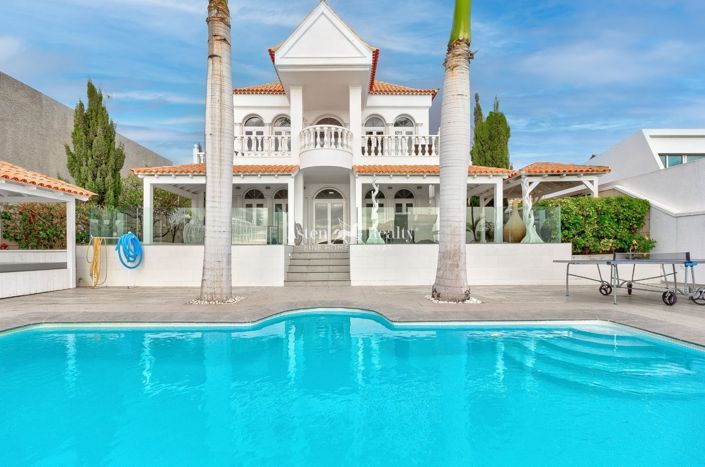 Image No.25-4 Bed Villa for sale