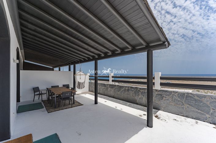 Image No.2-3 Bed House for sale