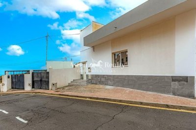 1 - San Miguel, Villa