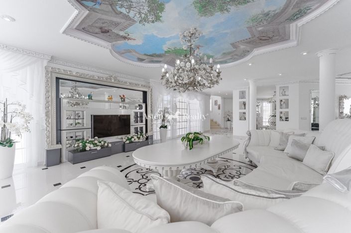 Image No.11-6 Bed Villa for sale